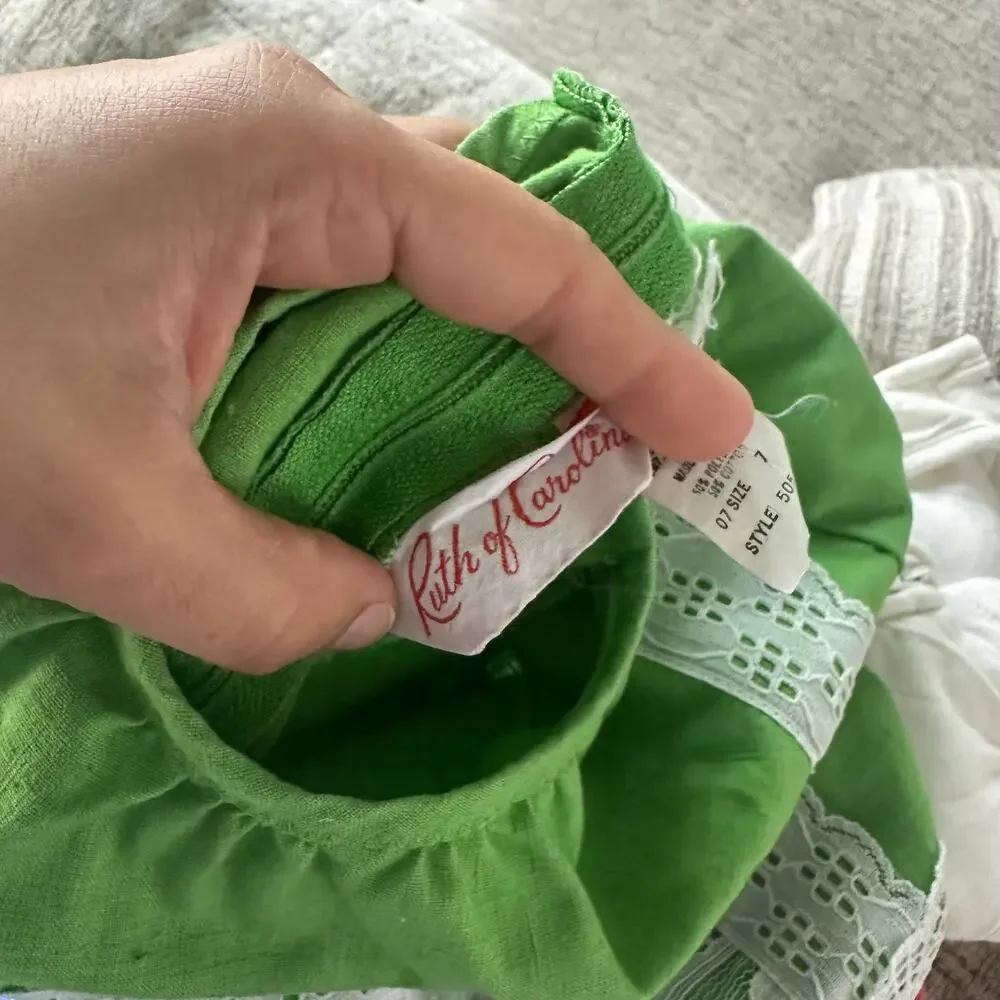 Ruth of carolina girls dress Green Lace Size 7